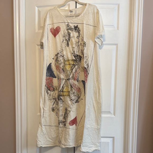 Magnolia Pearl Dresses & Skirts - Magnolia Pearl Queen of Hearts T Dress - Moonlight